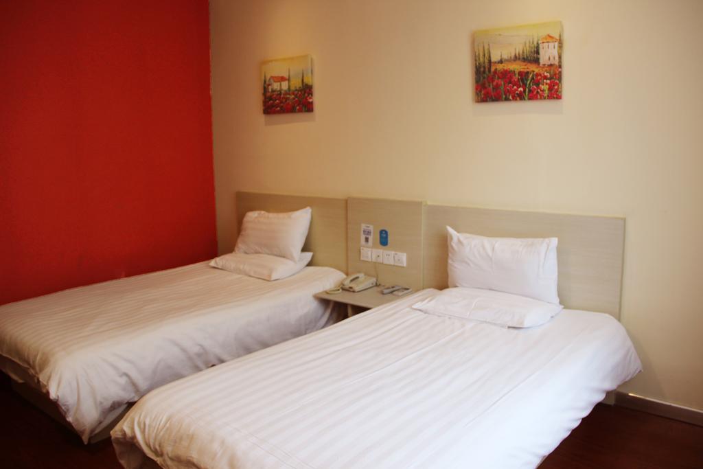 Hanting Express Shangri-La Branch Rum bild
